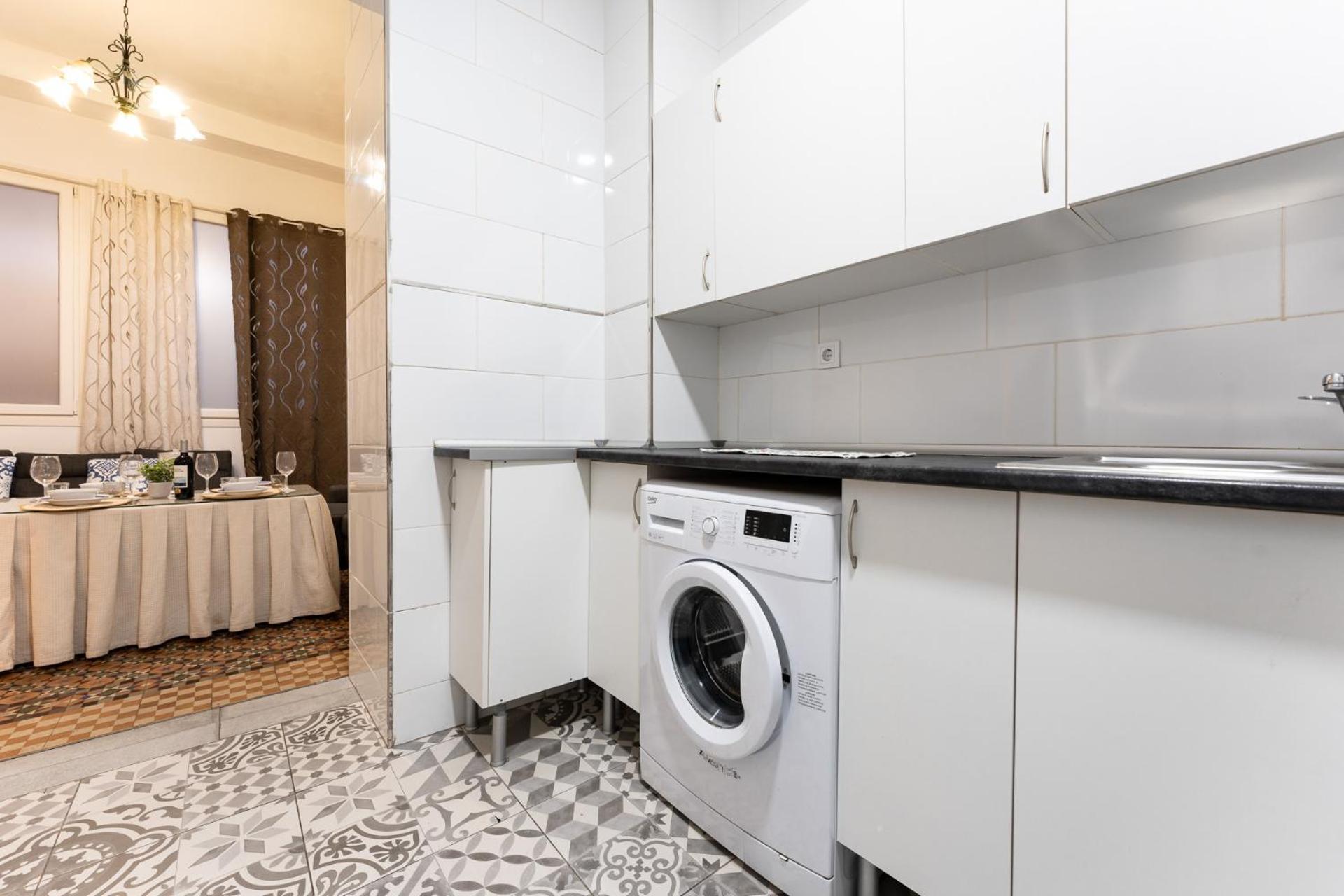 Malagasuite Premium City Center מראה חיצוני תמונה